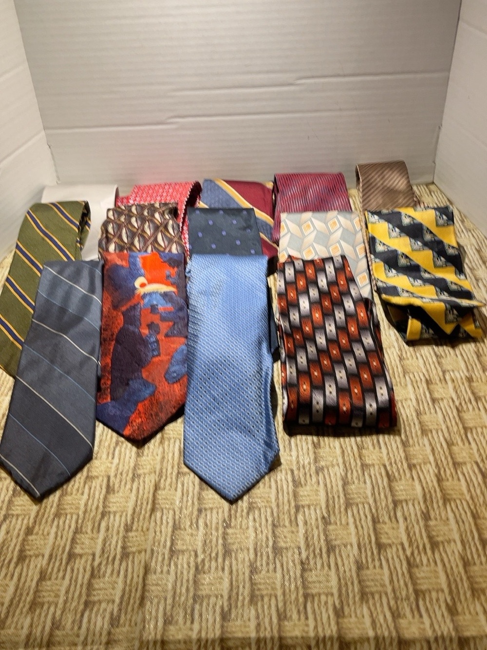 Lot of 14 Men’s Neckties Assorted Dress Ties Stripes Geometric Abstract